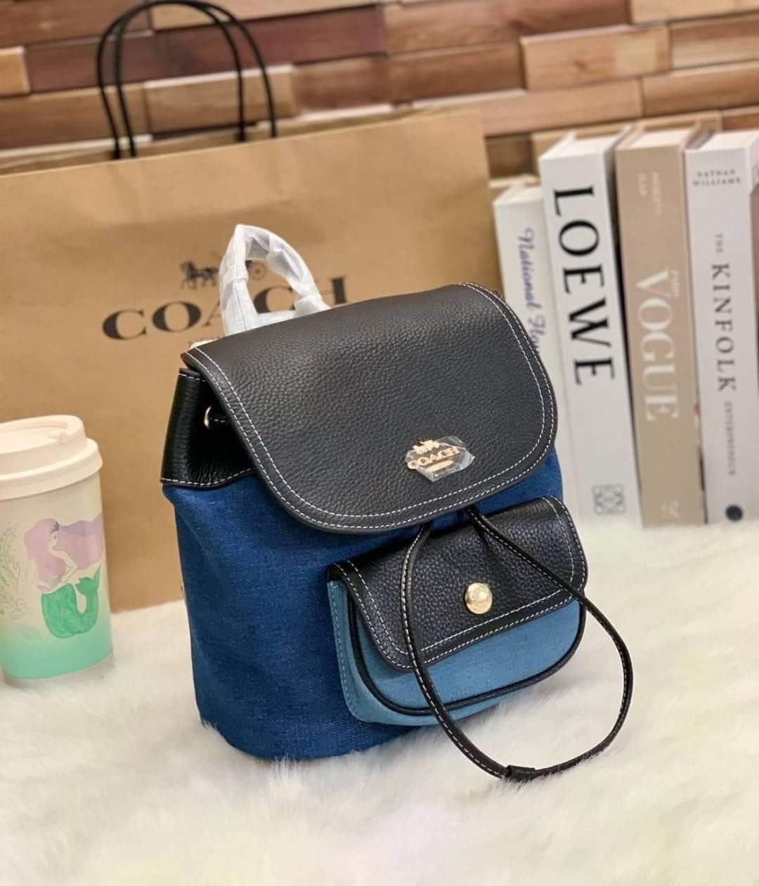 COACH PENNIE BACKPACK 22 C4122 (แอดไลน์ก่อนสั่งซื้อ)
