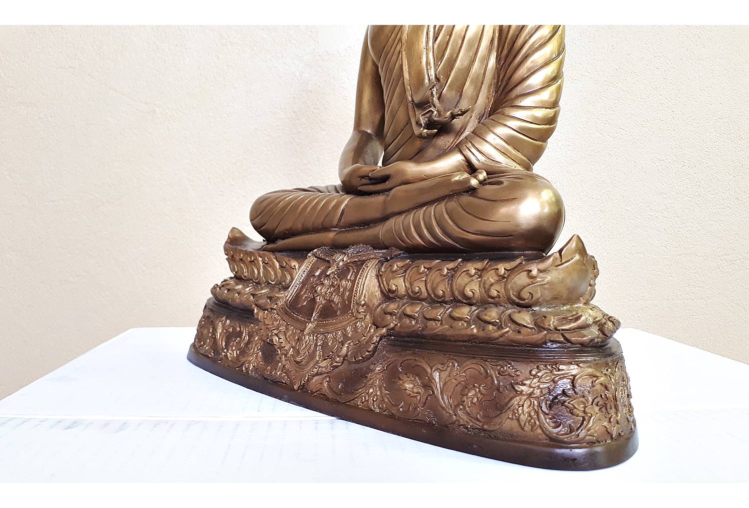 รูปหล่อ พระปัจเจกพระพุทธเจ้า (พระเกศ2แฉก ตามแบบวัดท่าซุง) ฐานด้านหลังยันต์มหาเศรษฐีเงินล้าน เนื้อทองเหลือง ปี2562 (องค์ใหญ่ขนาดบูชา ขนาด หน้าตัก9นิ้ว ฐาน12นิ้ว ลึก7นิ้ว สูง16นิ้ว) - หลวงพ่อเล็ก วัดท่าขนุน