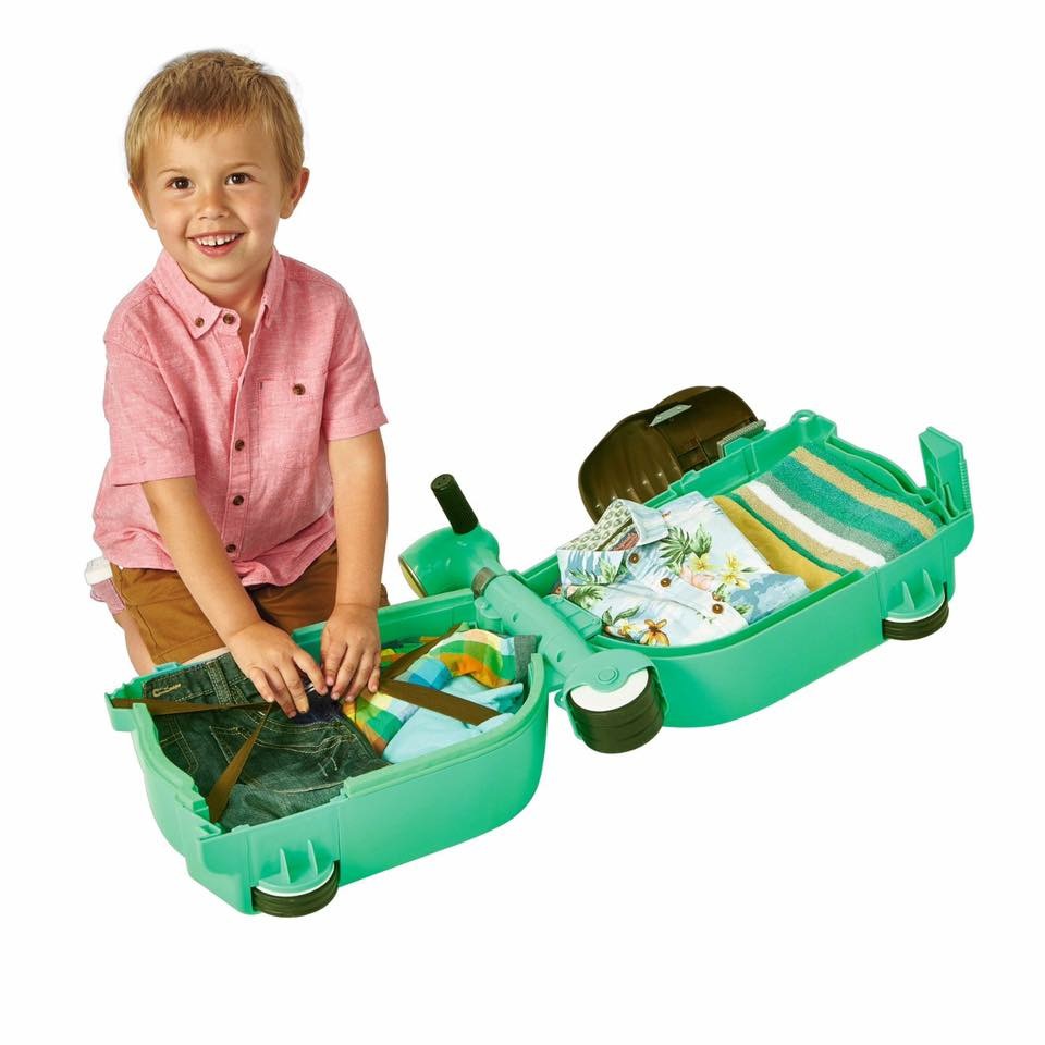 กระเป๋าเดินทางขับขี่ได้สำหรับเด็ก Skoot Children's Ride-On Suitcase (Pistachio)
