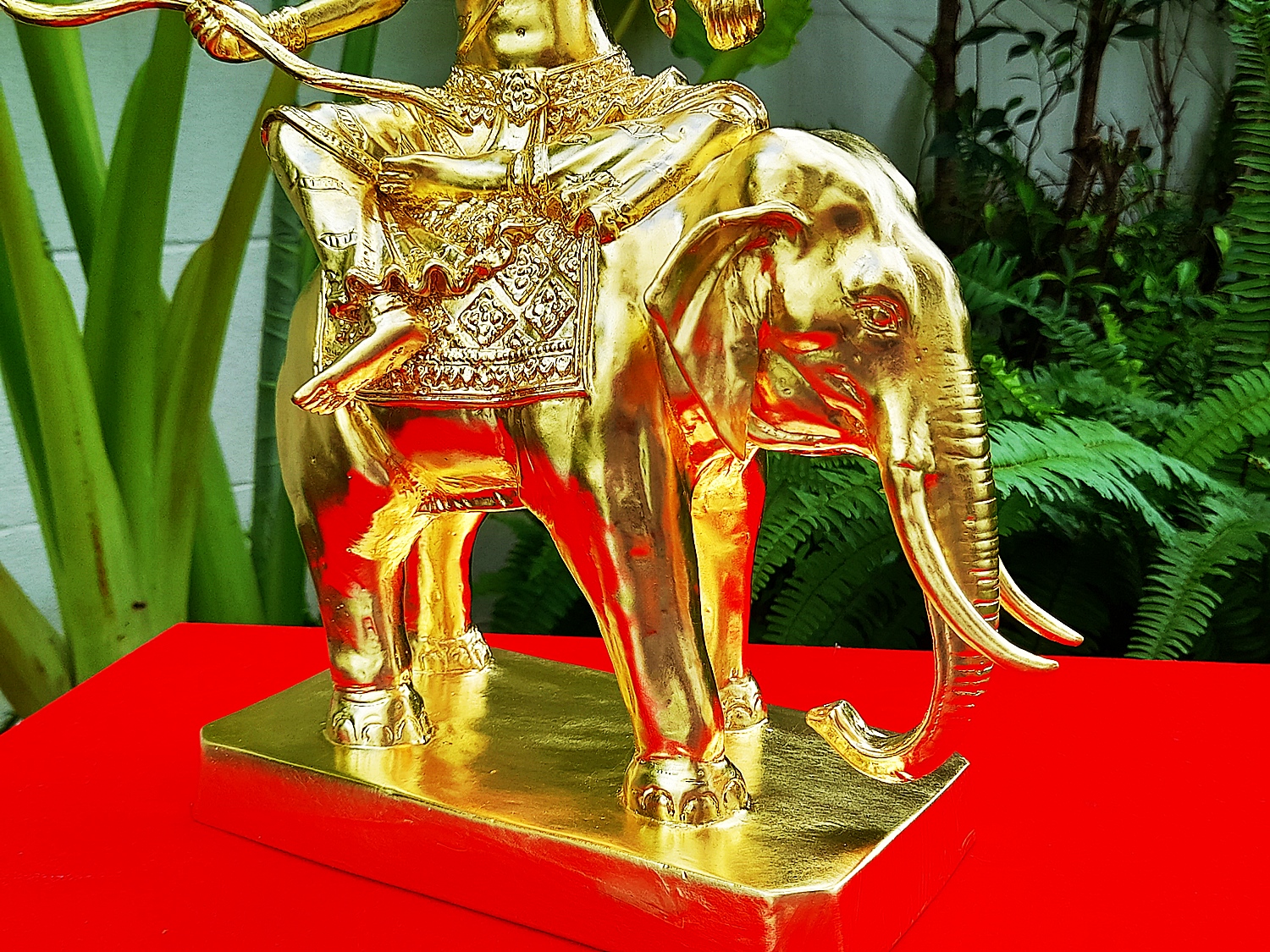 รูปหล่อ ปู่พระฤาษี ประทับทรงช้าง(พญาช้างสาร) ถือไม้เท้า กระดานชนวน (พระพฤหัสบดี แห่ง สติปัญญา บรมครูของทุกสรรพศาสตร์วิชา(เป็นหัวหน้าของปู่ฤาษี108ตน)) (ขนาดใหญ่ ตั้งบูชา สูง14นิ้ว ยาว9นิ้วครึ่ง ลึก4นิ้วครึ่ง) เนื้อโลหะทองเหลือง ปิดทองแท้ ปี2564 #รับประกันแ