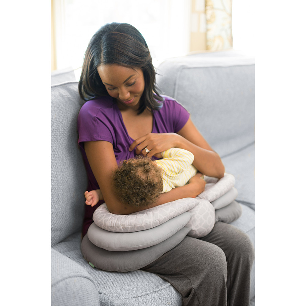 หมอนให้นมแบบปรับระดับได้ JJ Ovce Elevate Adjustable Nursing Pillow