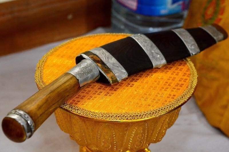 พระขรรค์ แก้วมหาจักรพรรดิ์ ติดเพชรจักรพรรดิ์ (ขนาดเล็กพกพา) เนื้อเงินแท้ (เข้าพิธีเพรชราวุธ วัดท่าขนุน) ปี2558 #รับประแท้