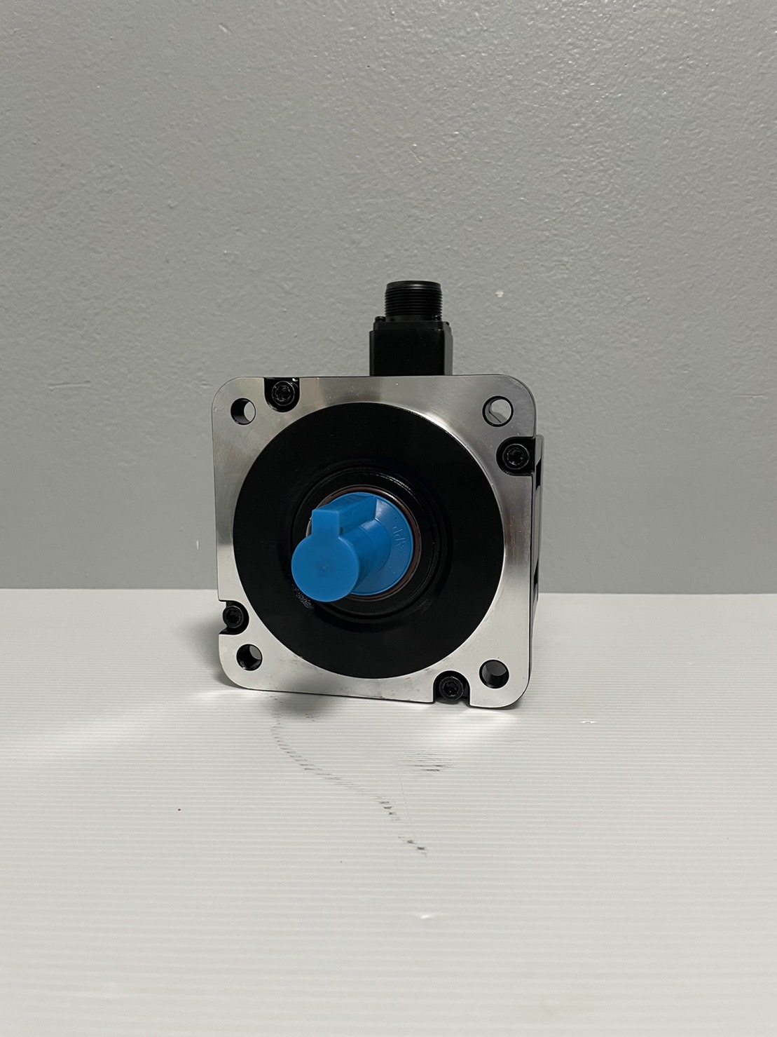Delta AC Servo Motor Model:ECM-B3M-E21315SS1 1.5KW (with brake)