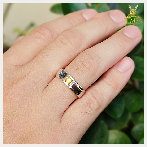 แหวนบุษราคัมแท้ ทรงสี่เหลี่ยม เงินแท้925 ชุบทองคำขาว อัญมณีสีเหลืองใสสด