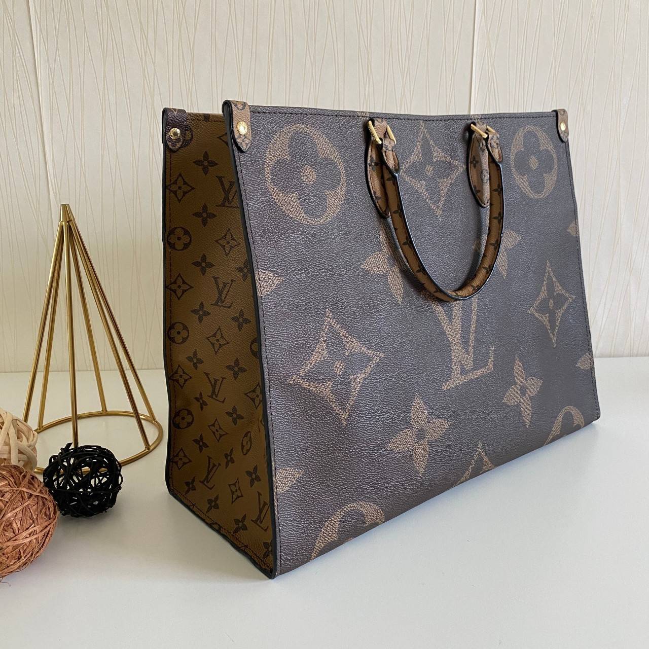 กระเป๋า lv onthego 41 cm