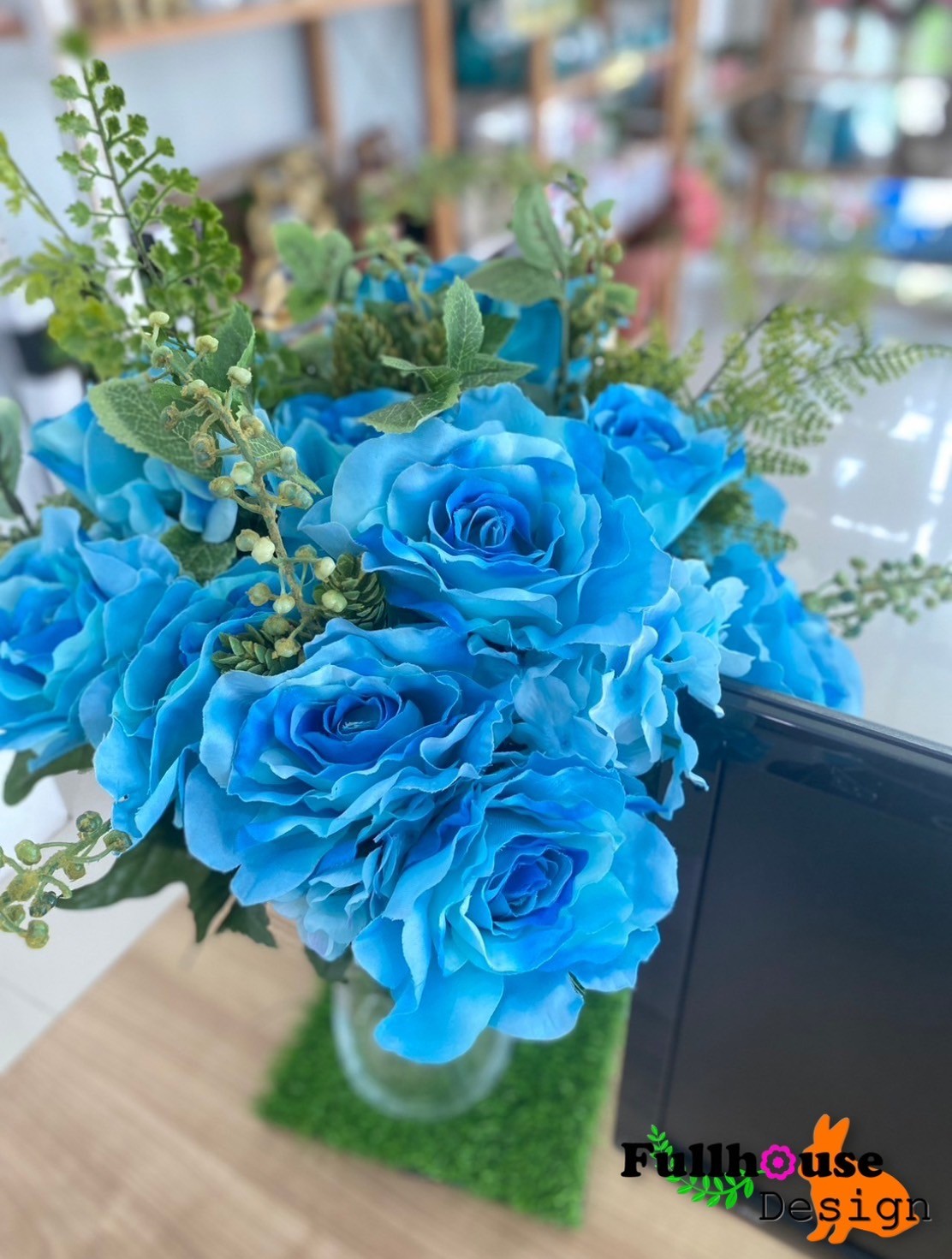ช่อกุหลาบ+ไฮเดรนเยีย สีฟ้า ช่อใหญ่