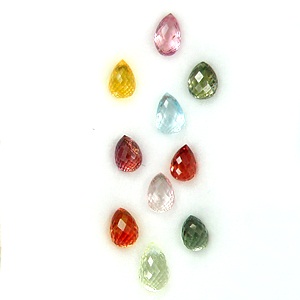 เซ็ทต่างหู Fancy Briolette แฟนซีสัปปะรด จำนวน 20 เม็ด หนัก 15.63 กะรัต ขนาด 4x5 ถึง 4.5x6.5 มิล หลากหลายสีปนกัน Multi color เนื้อ 90%ขึ้นไป