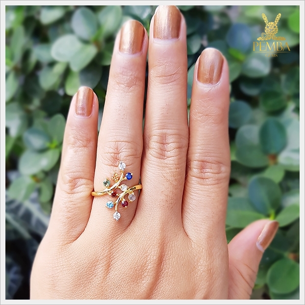 แหวนนพเก้าแท้ ดีไซน์ใบมะกอกสุดเก๋ ความหมายดี มีเอกลักษณ์ (สินค้าสั่งทำสอบถามราคา)