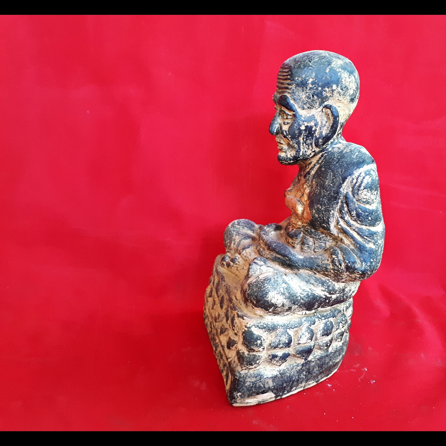 หลวงปู่ทวด หน้าตัก 9นิ้ว เนื้อหิน