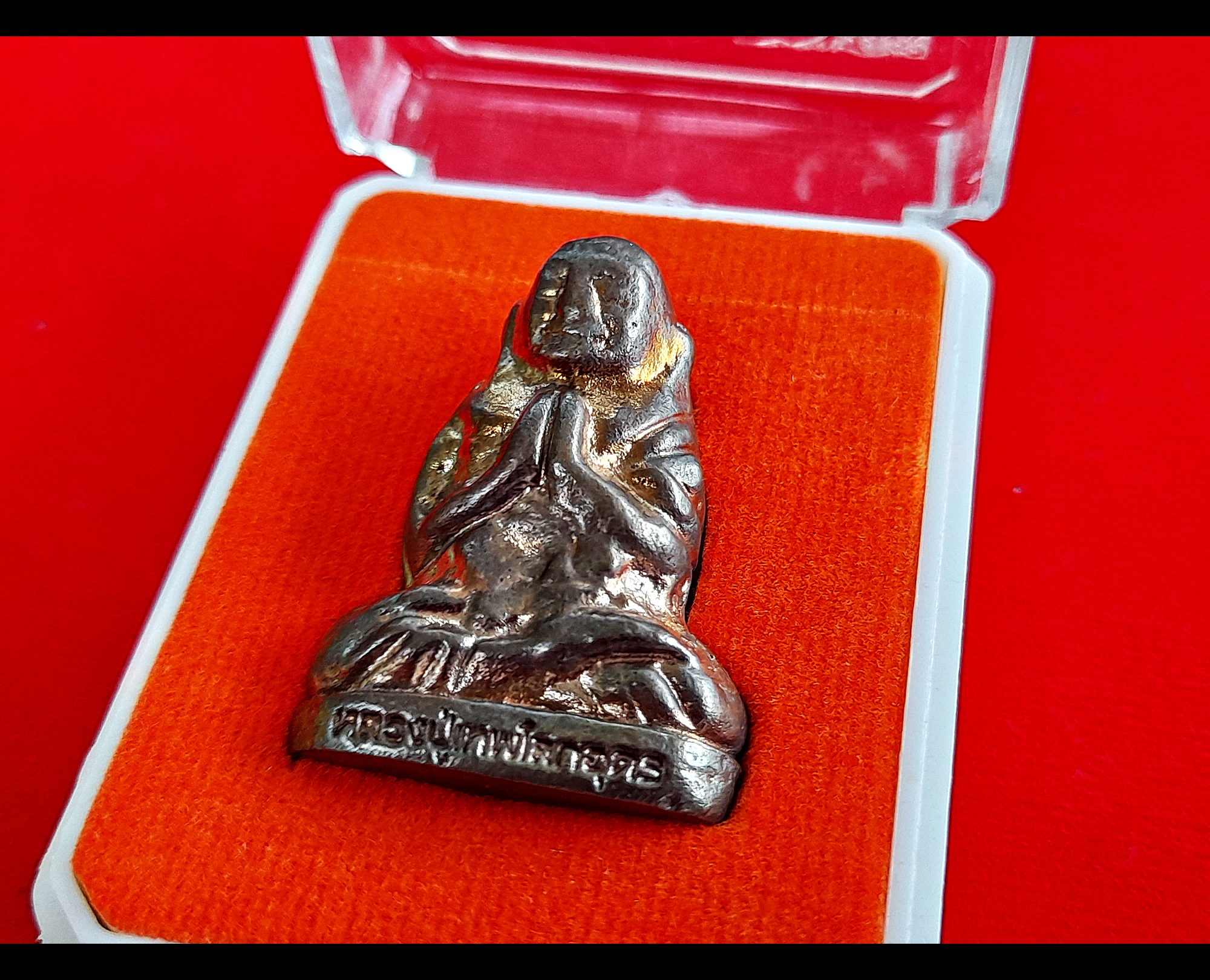 รูปหล่อ หลวงปู่เทพโลกอุดร เนื้อนวะโลหะ ปี2562 #รับประกันแท้ - พระอาจารย์สุริยัณ วัดป่าฉัพพรรณรังสี จ.ชัยภูมิ