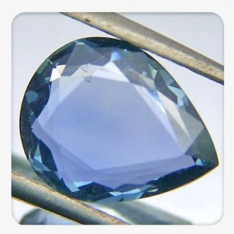 Uhheated Blue Sapphire Uhheated Blue Sapphire รูปหยดน้ำ เจียระไนแบบ 2 หน้าลักษณะ แบน & บาง หนัก 1.74 กะรัต สีน้ำเงิน สีหวานสวย