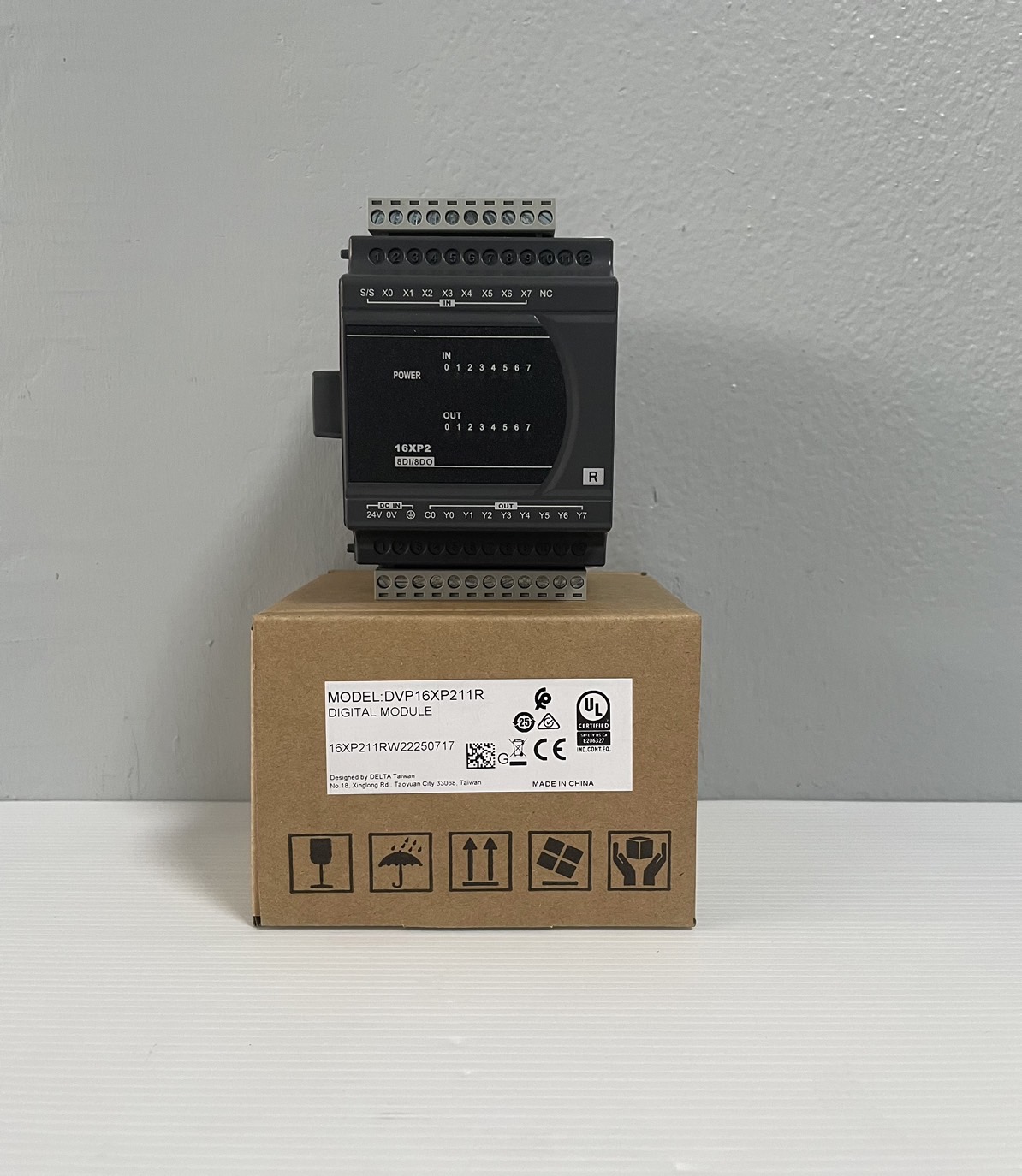 Delta Digital I/O Module Input/Output Model:DVP16XP211R