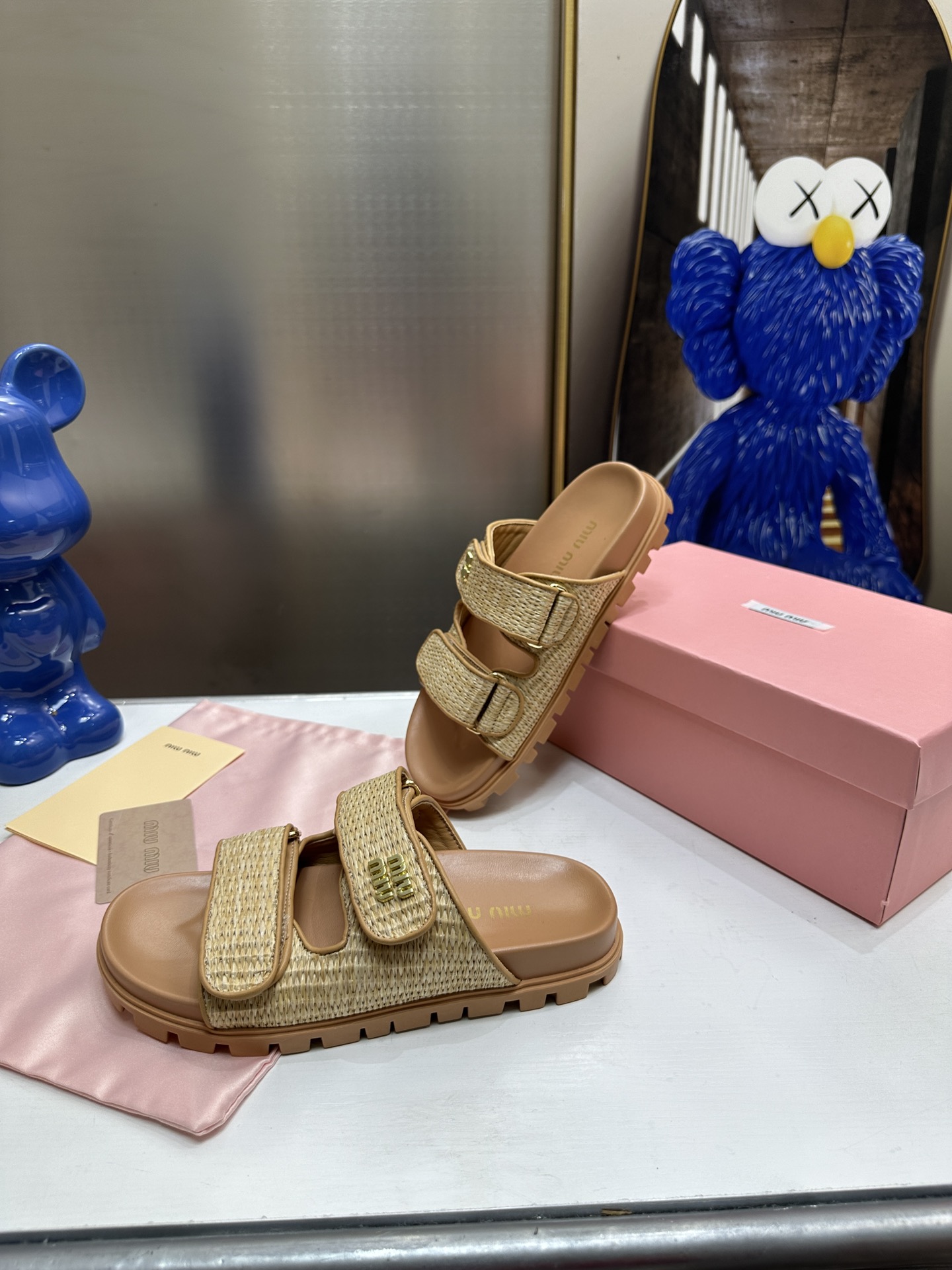 รองเท้าแตะ mm สีน้ำตาลและดำ size 35 ถึง 42