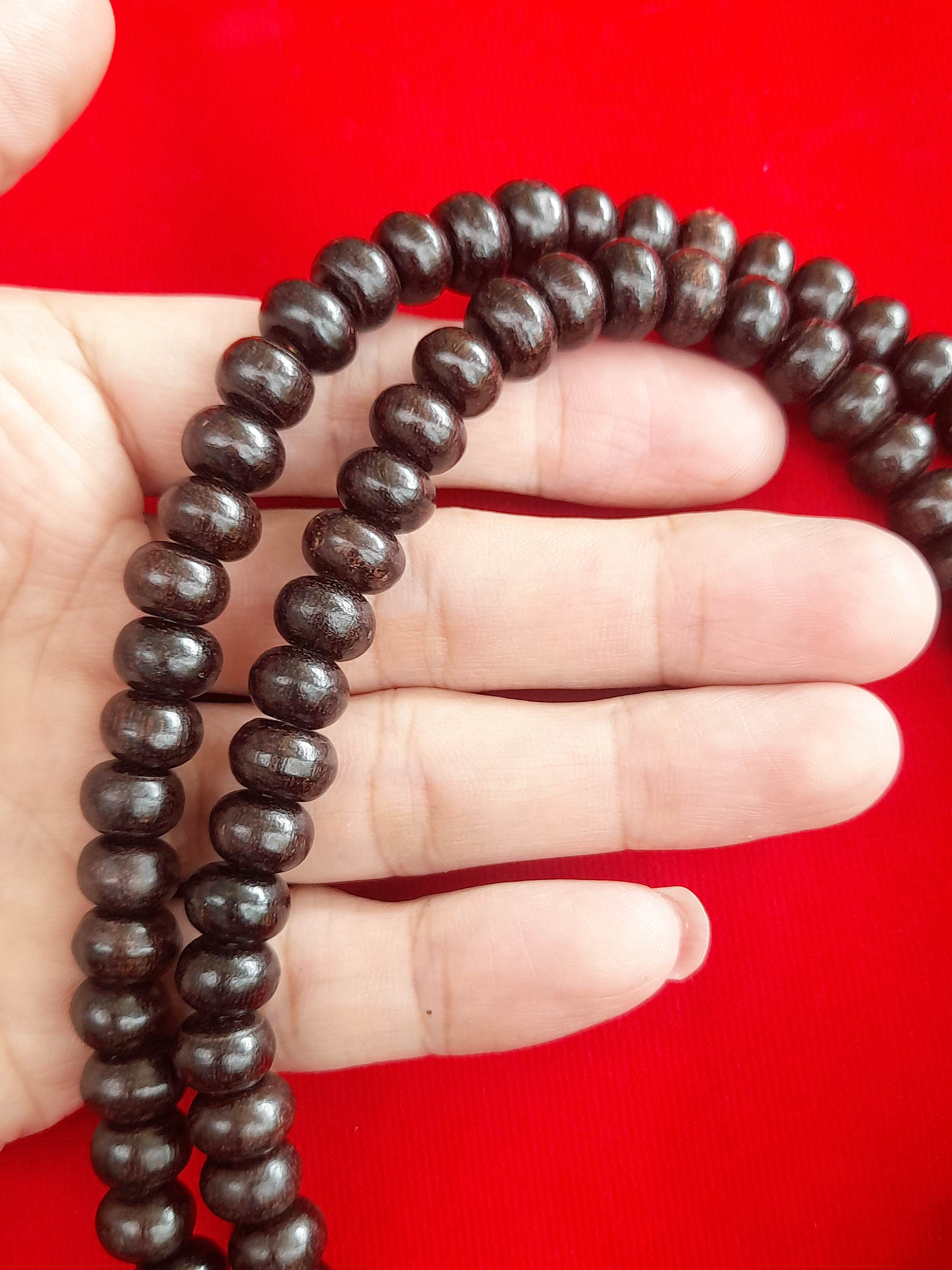 ประคำ 108 เม็ด (เม็ดกลม) เนื้อแก่นไม้มะขามโปร่งฟ้า ยืนต้นตายพราย (ตายเองโดยแบบธรรมชาติ อายุ ไม่ต่ำกว่า300ปี) #รับประกันแท้