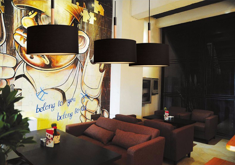 โคมไฟแขวนเพดานโป๊ะผ้าหัวไม้สไตล์โมเดิร์น 40cm [P3810]