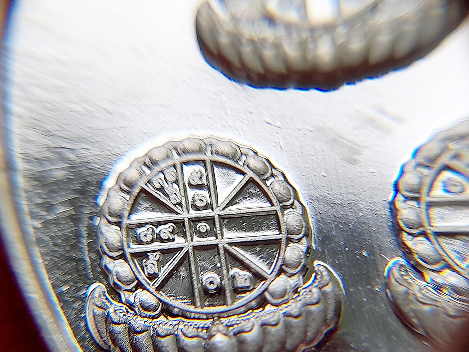 เหรียญหนุนดวง เนื้อเงินแท้ ปี2564 (เป็น ยันต์ 3ดวง ดวงประสูติ ดวงตรัสรู้ ดวงปรินิพพาน ของพระพุทธเจ้า) (#ค้ำหนุนดวงชะตาตลอด24ชั่วโมงที่ใส่)