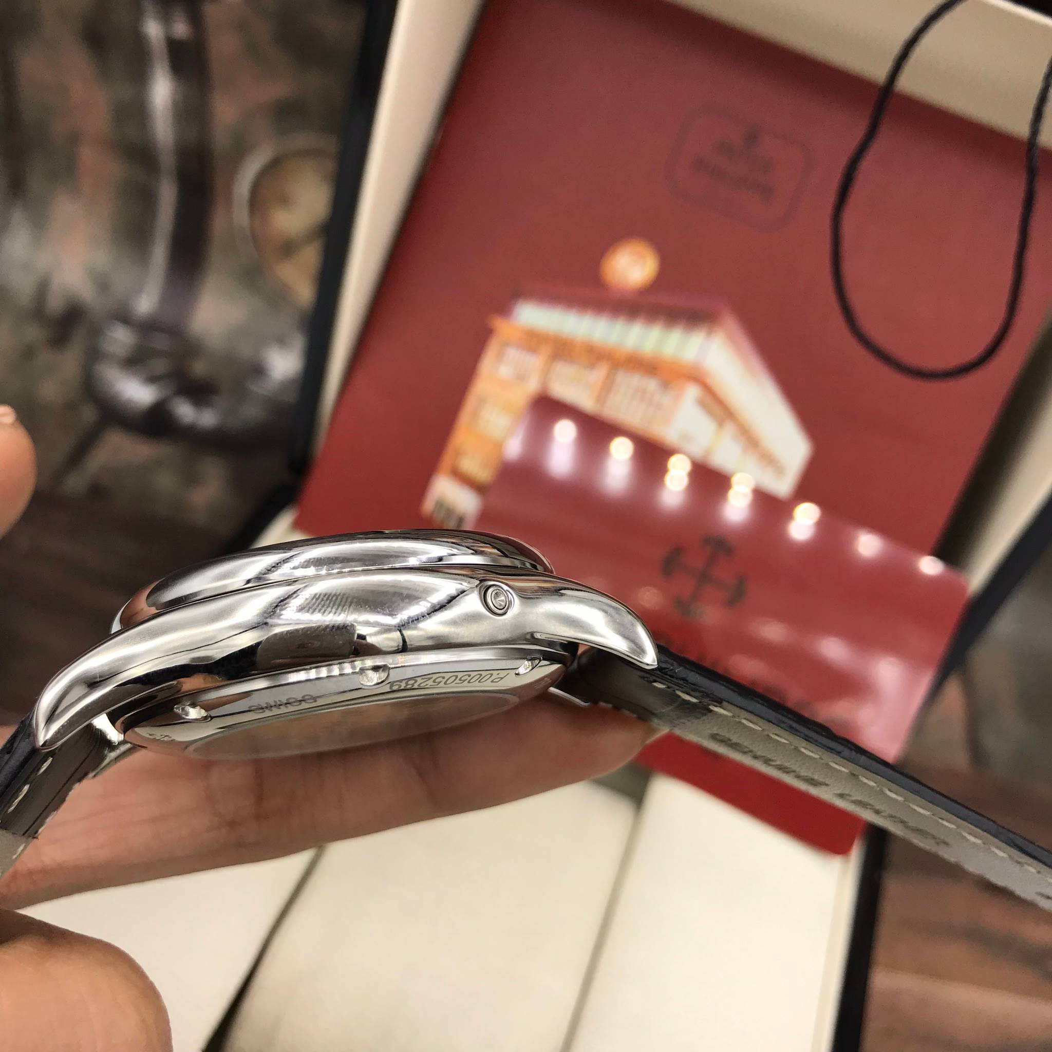 นาฬิกา Patek Philippe สีเงิน หน้าขาว งานเกรด Top Mirror Swiss