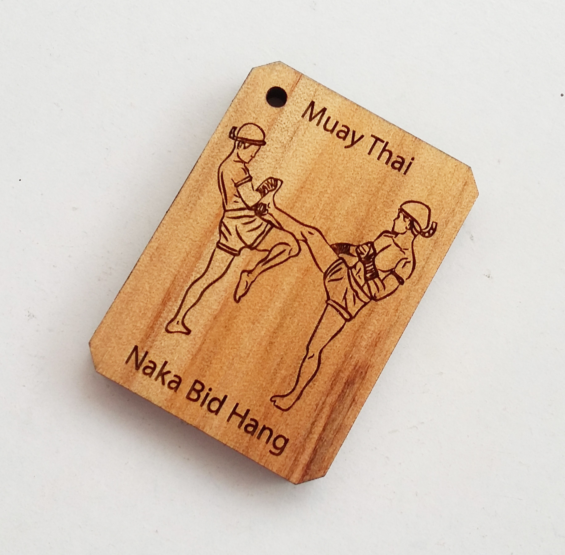 พวงกุญแจไม้แกะสลัก แม่ไม้มวยไทย-นาคาบิดหาง