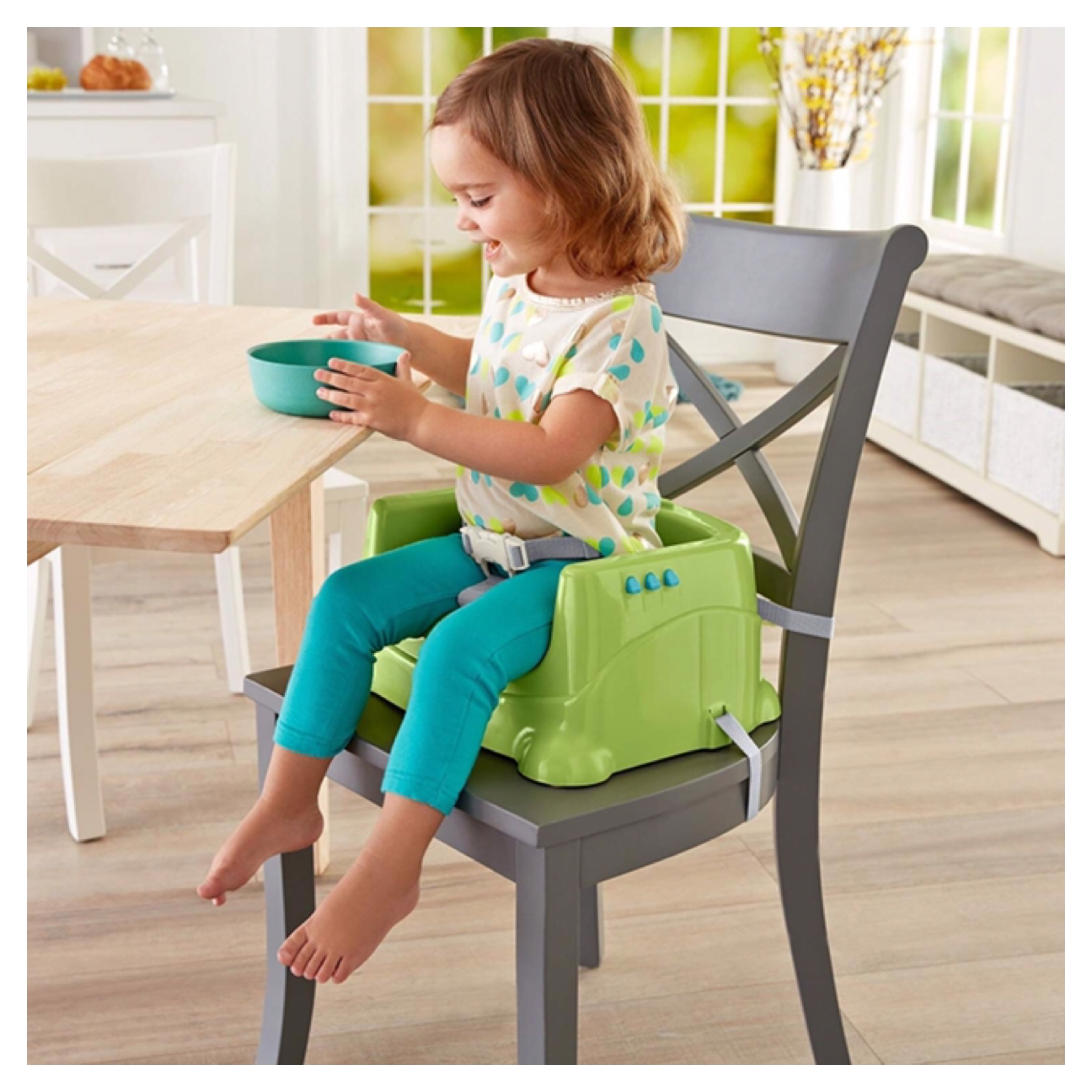 เก้าอี้รับประทานอาหารแบบพกพา Fisher-Price Healthy Care Booster Seat