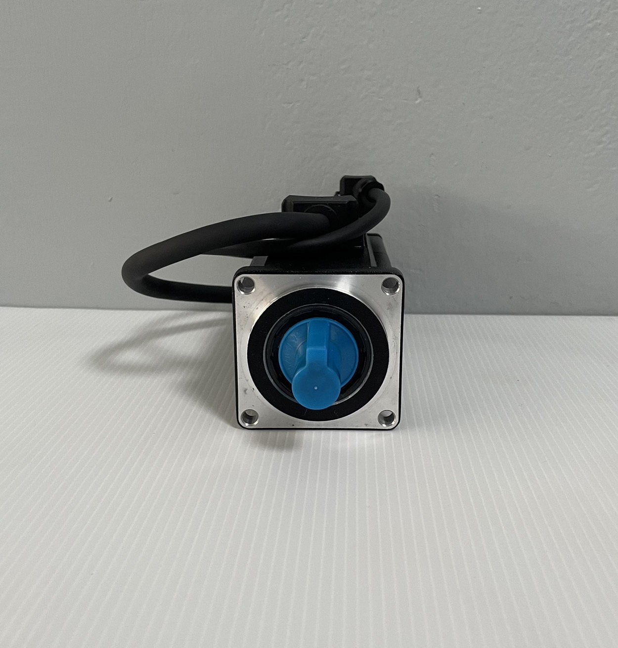 Delta AC Servo Motor Model:ECM-B3M-C20604SS1 400W (with brake)
