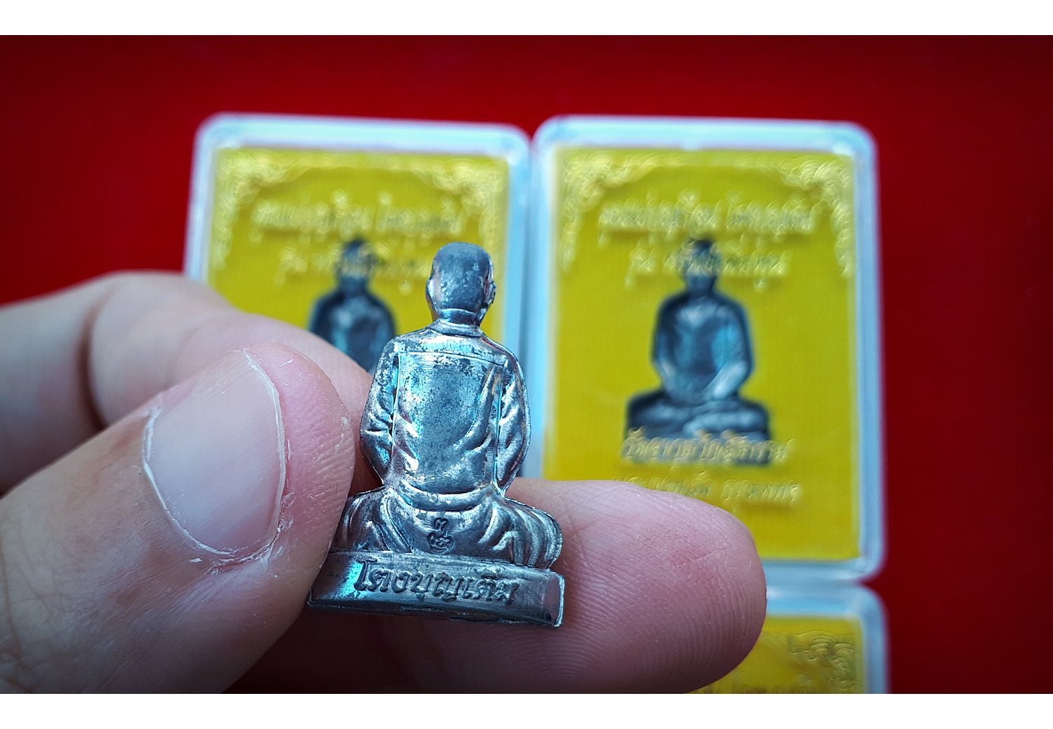 รูปหล่อ (องค์เล็ก) แม่ชีบุญเรือน วัดอาวุธ เนื้อตะกั่ว 2560