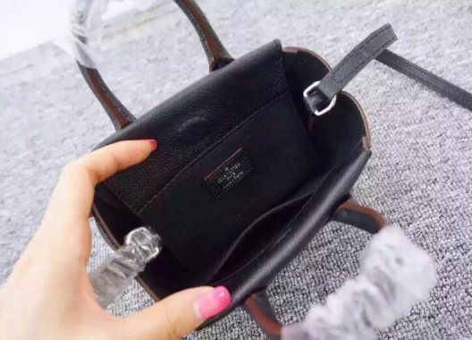 กระเป๋า lv mini nano lockit 19 cm มีหลายสี สีดำ ชมพู แดง