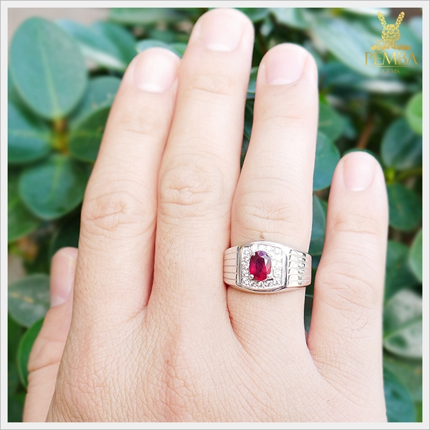 แหวนทับทิมแท้ สีแดงเข้มงดงาม ราชาแห่งอัญมณี ใส่เสริมอำนาจบารมี