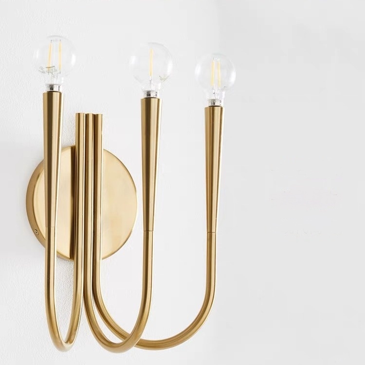โคมไฟติดผนังภายในเหล็กทรงโค้งเส้นตรงตัว U ไฟ 3 ดวง สไตล์ Northern Europe [3H-EW]