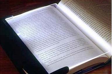 แผ่นอ่านหนังสือในที่มืด