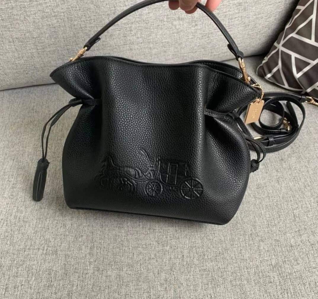 Coach Andy Crossbody (แอดไลน์ก่อนสั่งซื้อ)