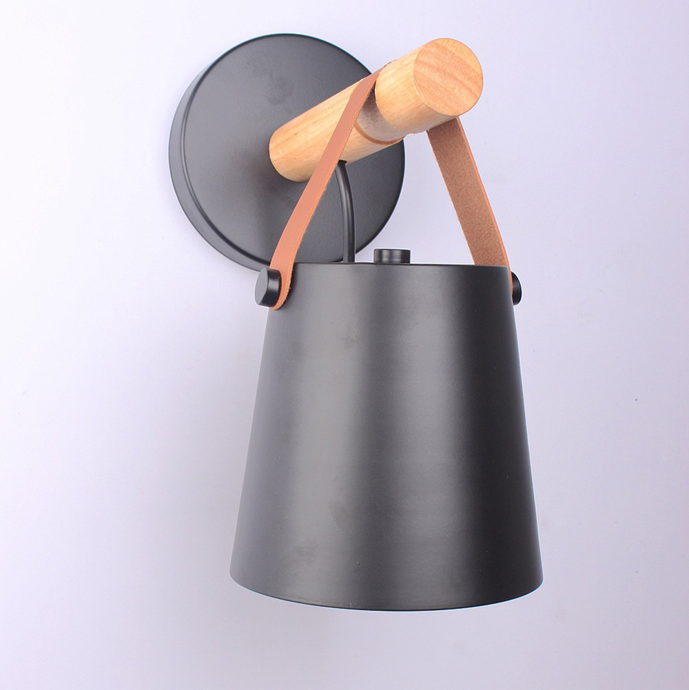 โคมไฟติดผนัง Wood art มีสายคล้องผ้าสไตล์โมเดิร์นมินิมอล [7332]