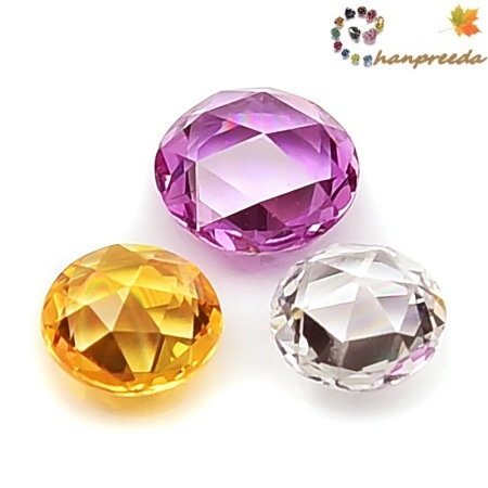 Fancy Sapphire Rose Cut พลอยแฟนซีเนื้อแข็ง เจียระไนเหลี่ยมโรสคัท รูปกลม จำนวน 3 เม็ด น้ำหนักรวม 2.12 กะรัต ประกอบด้วยสีชมพู สีเหลือง และสีขาว