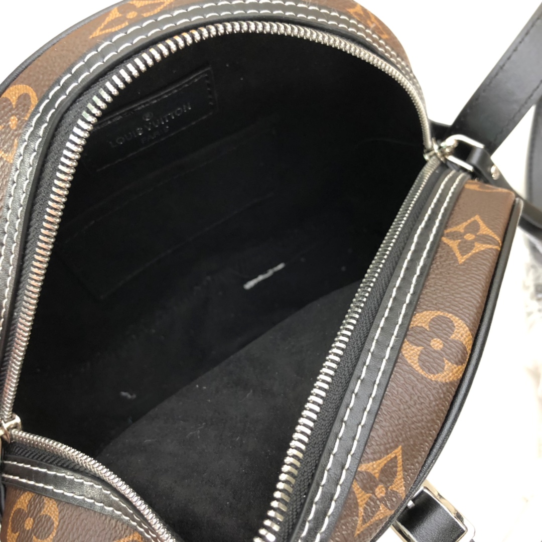 กระเป๋า lv hatbox 8 นิ้ว