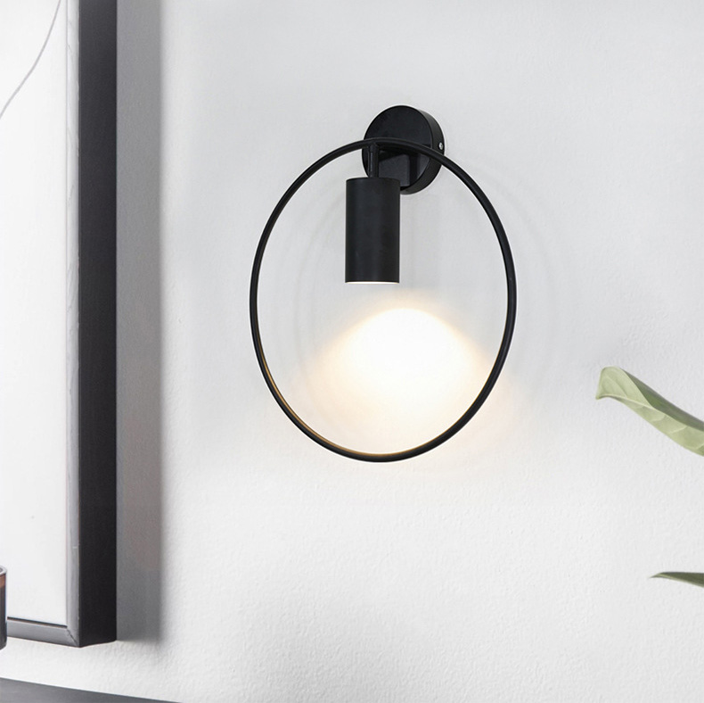 โคมไฟติดผนังภายในทรงกระบอกมีห่วงวงกลม 28x33cm [YY-0923]