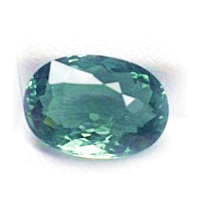 Natural Tourmaline พลอยกรีนทัวมาลีน รูปไข่ หนัก 3.66 กะรัต สีเขียวสวย สีเปิด ไม่ติดดำ ความสะอาดมองตาเปล่าสะอาด 98%-99%ไฟดี เจียระไนสวย