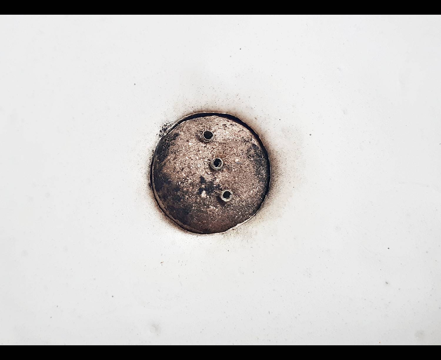 รูปหล่อ หลวงปุ่หมุน วัดบ้านจาน เนื้อโลหะทองเหลือง ยืนถือไม้เท้า พญานาค ขนาดบูชา (องค์ใหญ่ สูง21นิ้ว)