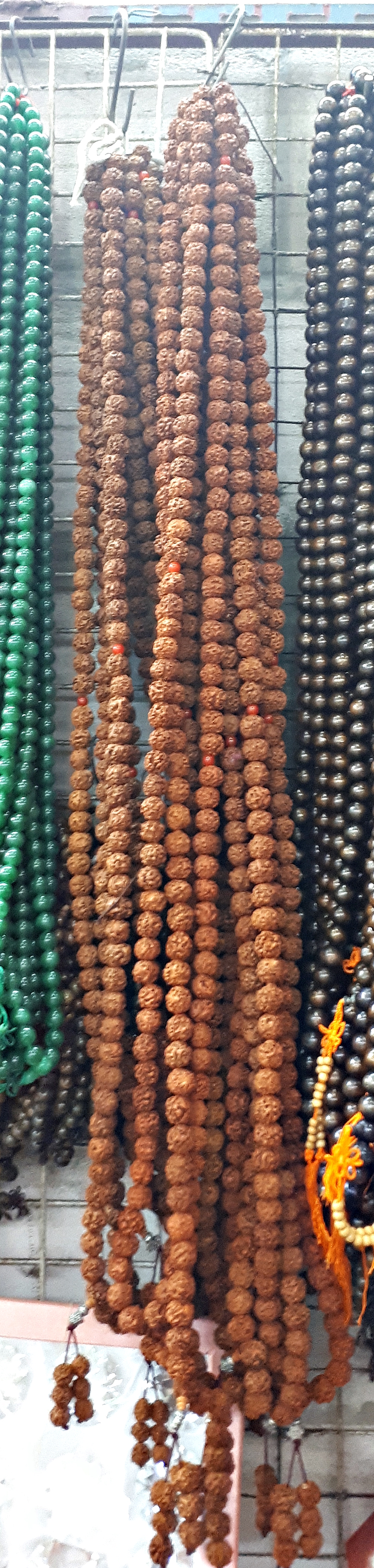 ประคํา น้ำตาพระศิวะ เมล็ดรุทรักษะ สร้อยคอ และ ข้อมือ ของแท้นำเข้าจาก อินเดีย (ขายปลีก ขายส่ง)