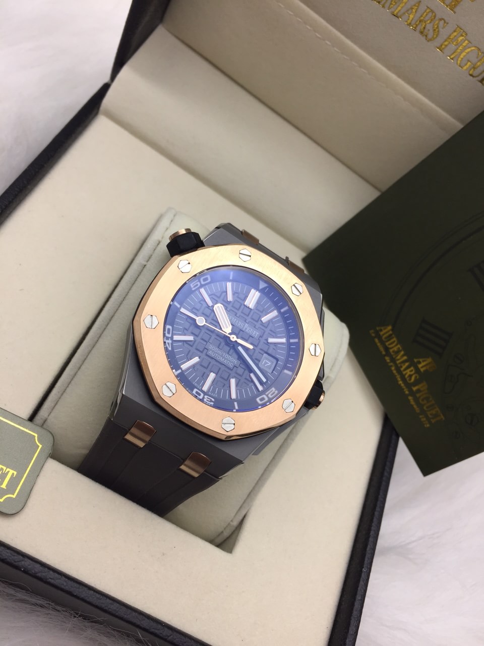 นาฬิกา Audemars Piguet Royal Oak Offshore ตัวเรือนสีเทา เกรด Mirror ดีไซน์สปอร์ต