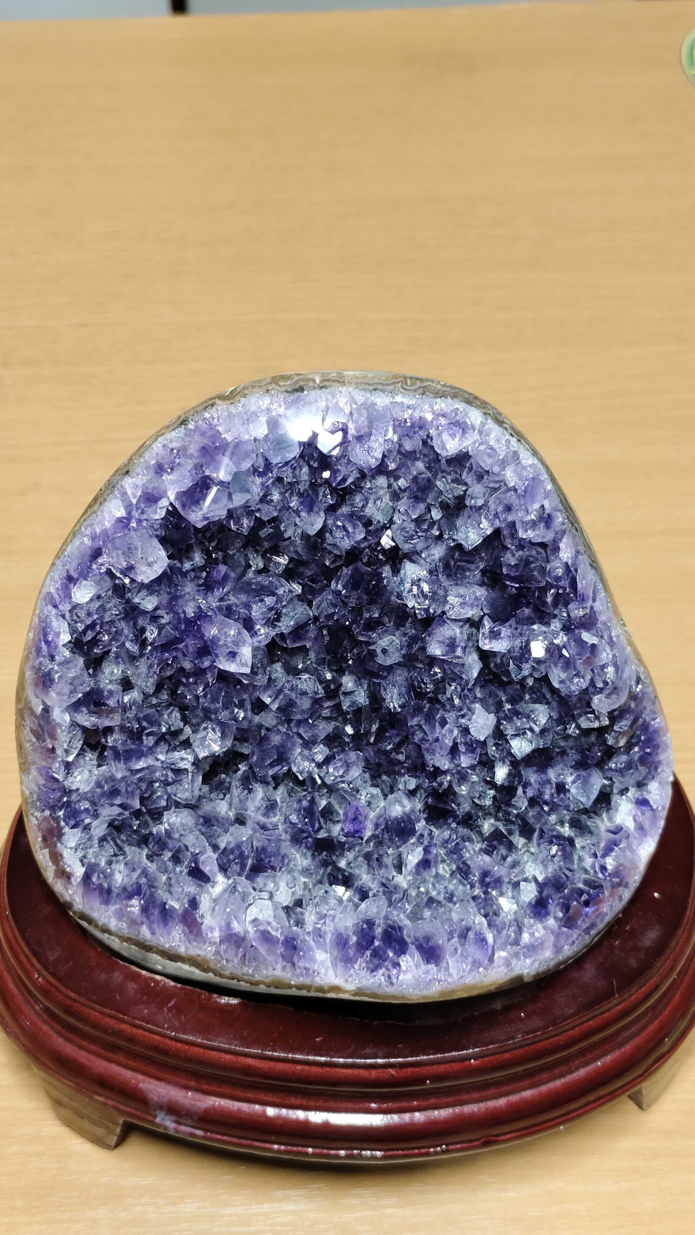 #โพรงหินอเมทิสต์(Amethyst Geode)