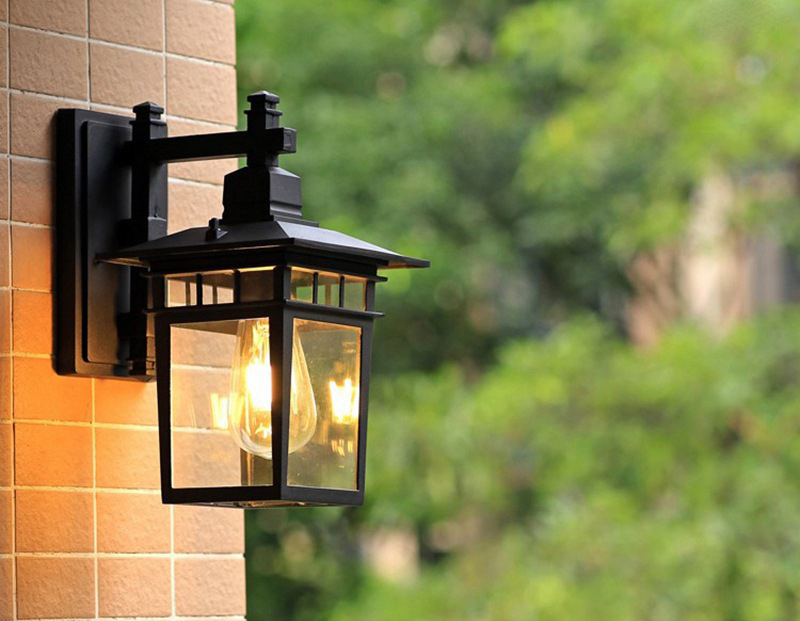 โคมไฟติดผนังภายนอก European garden [A2033]
