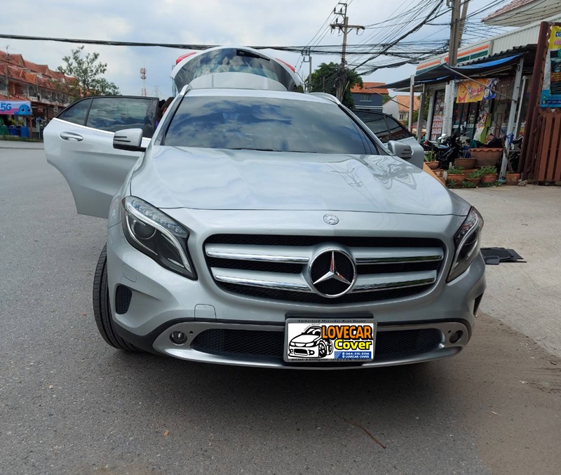 พรมปูพื้นรถยนต์เข้ารูป Benz GLA200