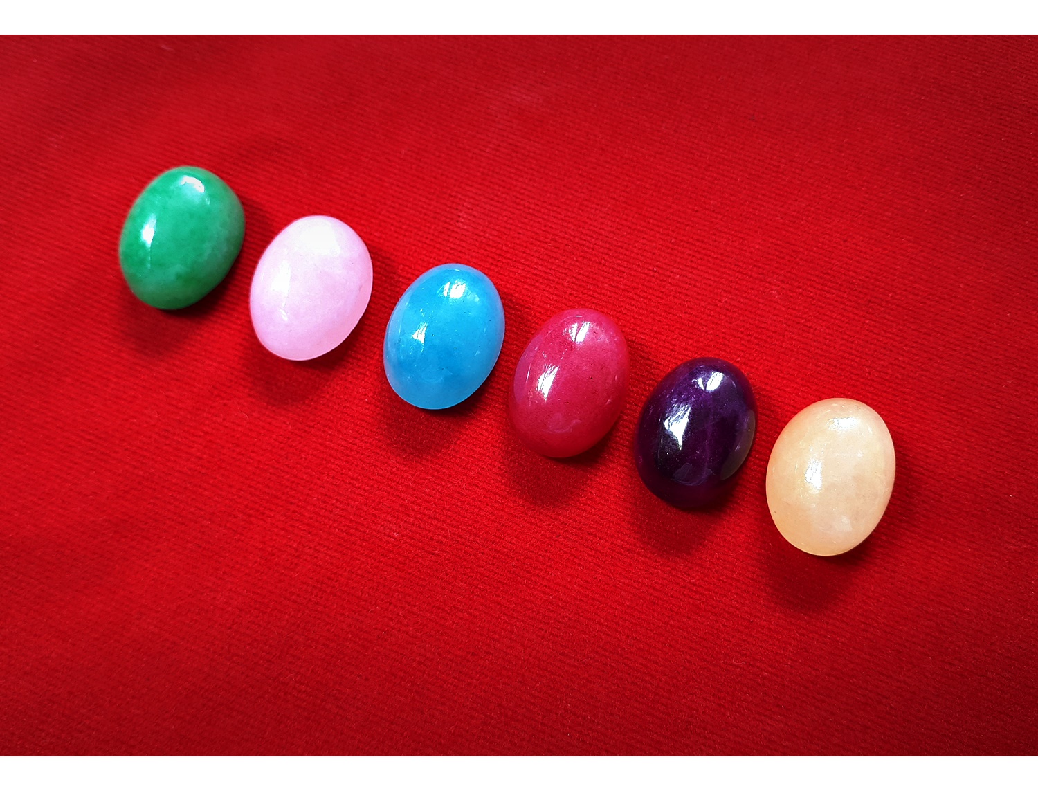 รวมแก้ว จิวเวอร์รี่ ต่างๆ