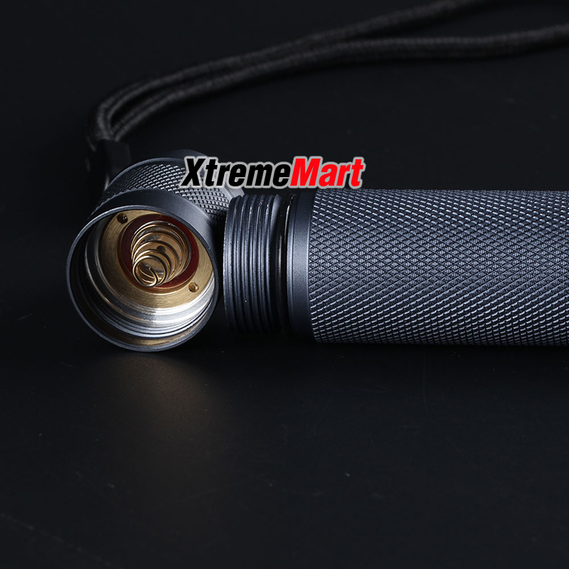 ชุดเซตไฟฉาย Convoy S2+ SST40 แสงสีขาว 1800lm 4 Mode Flashlight พร้อมแบตเตอรี่และเครื่องชาร์จ