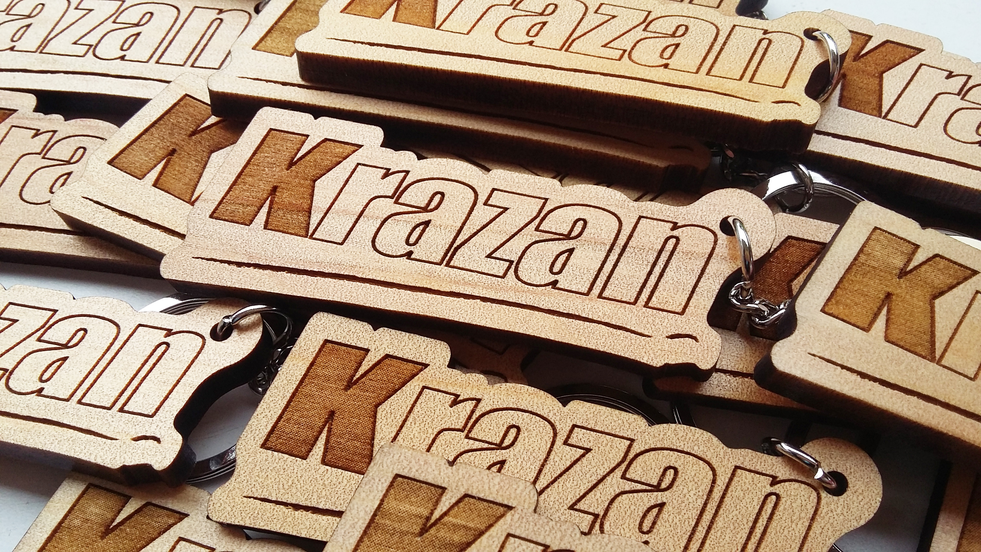 พวงกุญแจไม้ พวงกุญแจที่ระลึกงานครบรอบ - Krazan