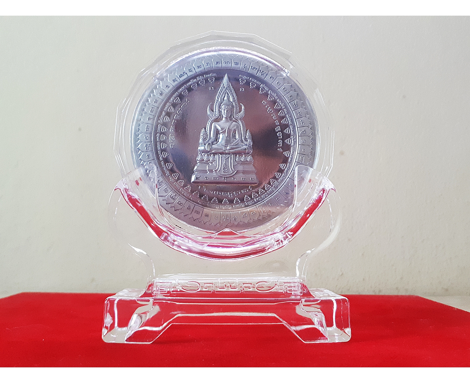 เหรียญพุทธบารมี ยันต์สุริยาทรงกลด(เพื่อความเจริญรุ่งเรื่อง) เนื้อชิน(รับพลังงานรองจากทองคำ) (ขนาด7ซม) รุ่น3 ปี2562 หลวงพ่อเล็ก วัดท่าขนุน (เหรียญสมเด็จองค์ปฐม) #รับประกันแท้