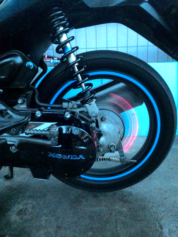 จุ๊บลมไฟแต่งล้อ