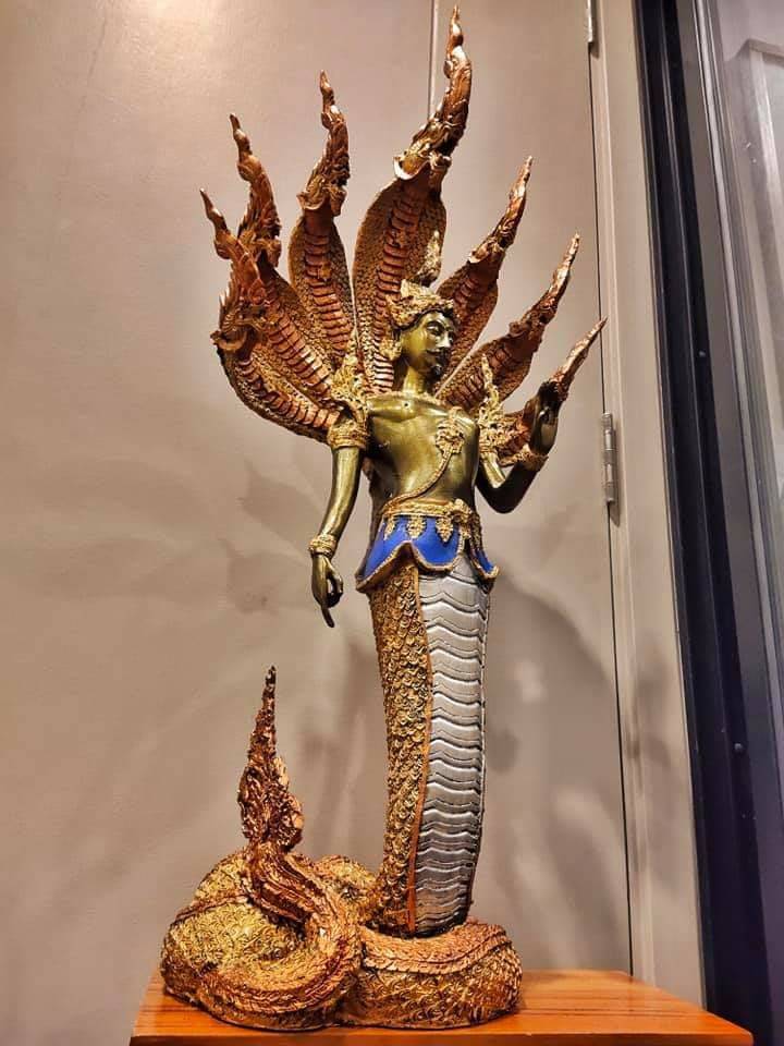 รูปหล่อ ท่านปู่ท่านย่า พญานาคราช ปางกายมนุษย์(คู่ชายหญิง)นาคปรก9เศียร เนื้อไฟเบอร์ (ขนาดใหญ่ตั้งบูชา สูง70ซม)