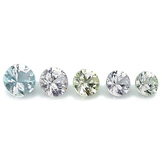 Diamond Cut Pastel Sapphire พลอยเนื้อแข็ง สีพาสเทล หวานสวย กลมก้นเพชร น้ำหนักรวม 1.42 กะรัต ขนาดใหญ่สุด 4.5 มิล และขนาดเล็กสุด 3.3 มิล