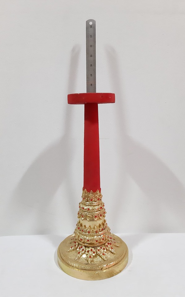 ขาตั้ง หัวโขน ศรีษะครู (ไม้กลึงปิดทอง ติดเพชร) (สูง17นิ้ว)