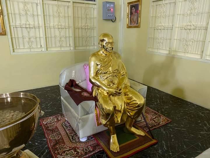 รูปหล่อ ท่านปู่พระอินทร์-ท่านย่า เนื้อทองเหลือง (ขนาดหน้าตัก9นิ้ว สูง13นิ้ว โค็ด หมายเลข55 จัดสร้าง80องค์ ) ปี2563 #รับประกันแท้ - หลวงพ่อเล็ก วัดท่าขนุน